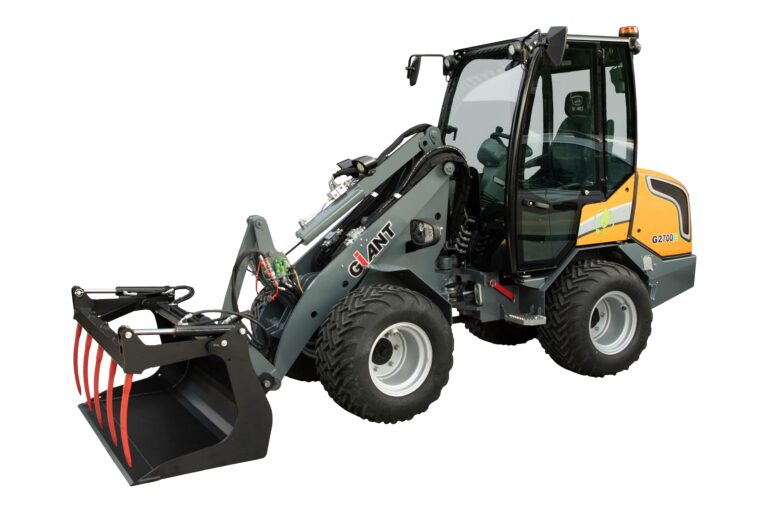 Giant G2700E
